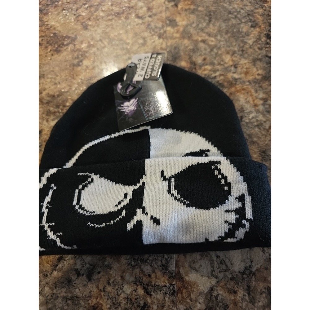 Tim Burrons Nightmare Before Christmas  Wear 2 Ways Bennie. Disney. Kids New